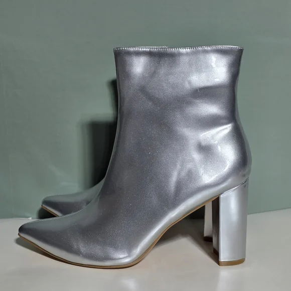 Allegra K Metallic Silver Heeled Boots - Picture 6 of 9